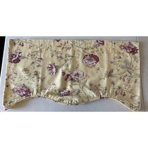 Beautiful Yellow Floral Scalloped Window Valance Approx 68"x 18" Kitchen